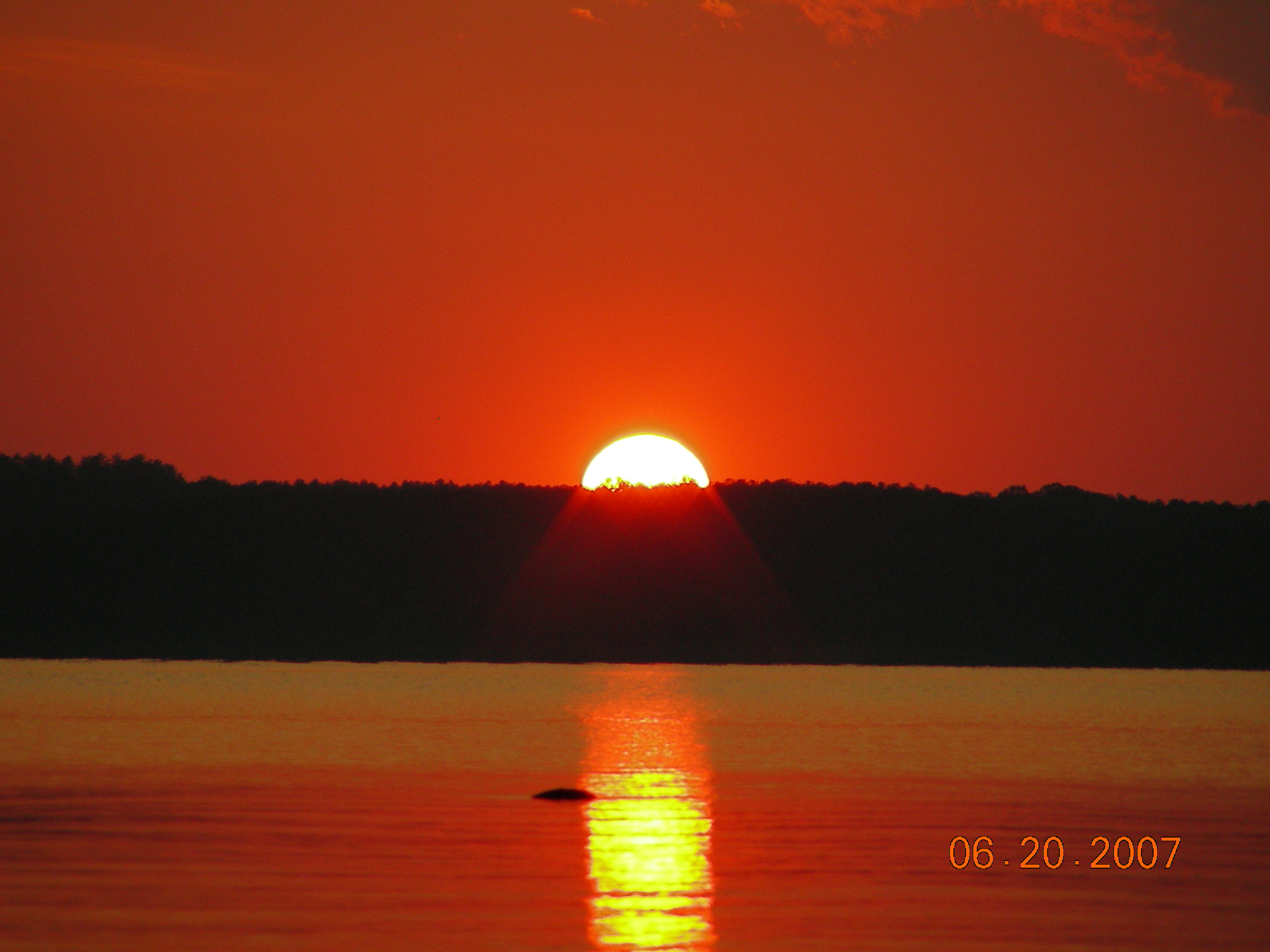 ./2007/Kerr Lake Eagles Nest/June20/DSCN1377.JPG